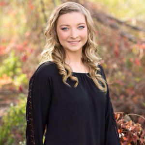 Meet your Posher, Alexandra